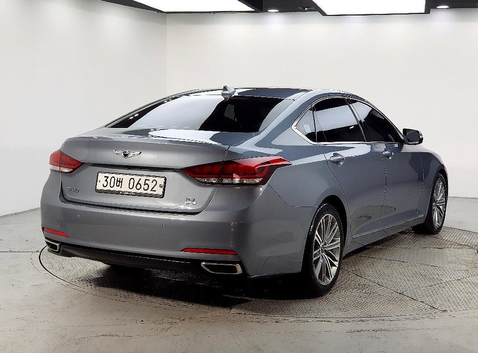 현대 제네시스 G330 프리미엄 AWD 사진 4
