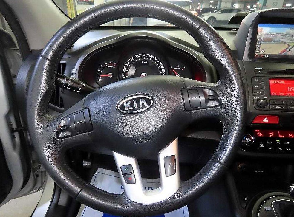 기아 스포티지 2WD TLX 사진 8