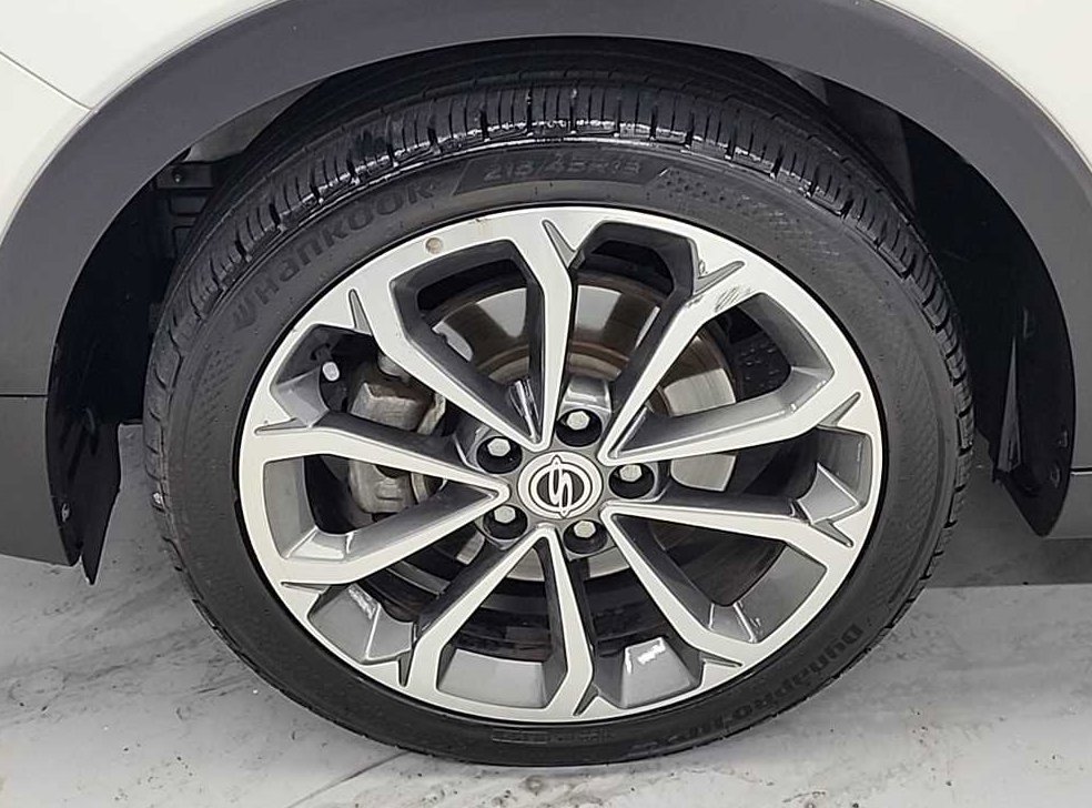 KG모빌리티(쌍용)  티볼리 2WD 가솔린 VX 사진 19