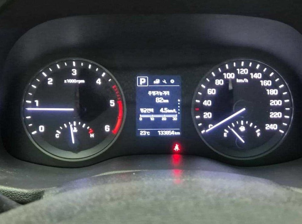 현대 투싼 디젤 1.7 2WD 사진 6