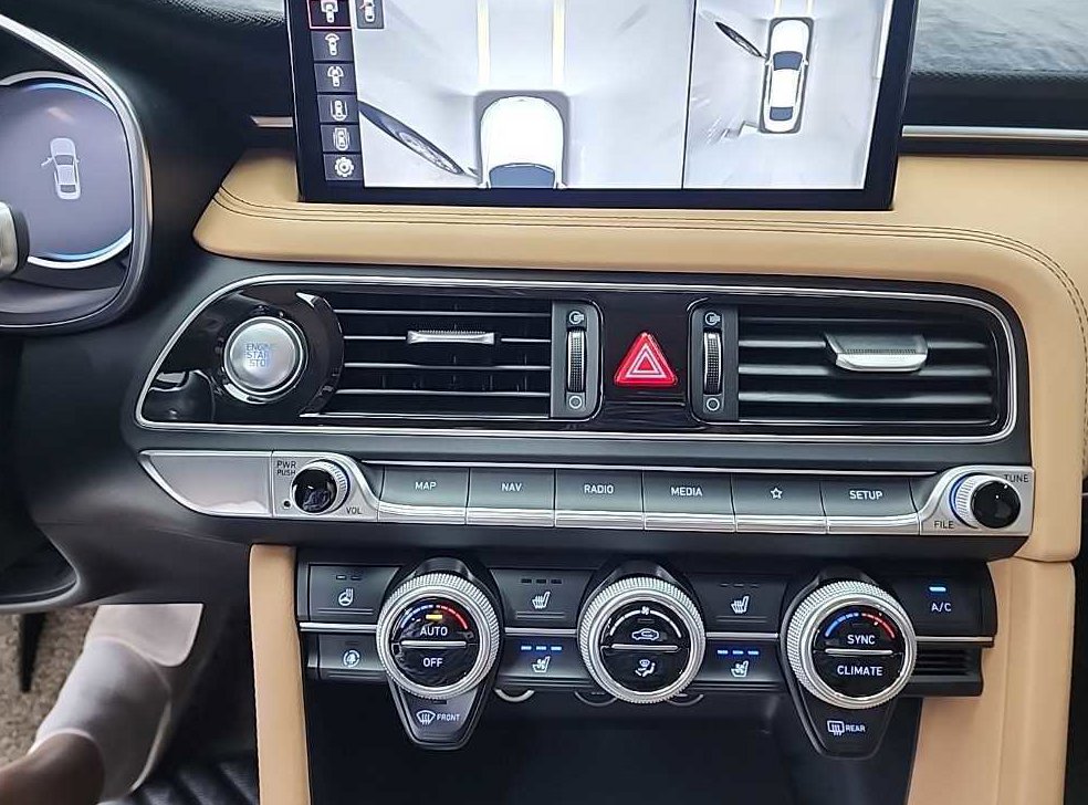 제네시스 G70 가솔린 2.0T 2WD 사진 10