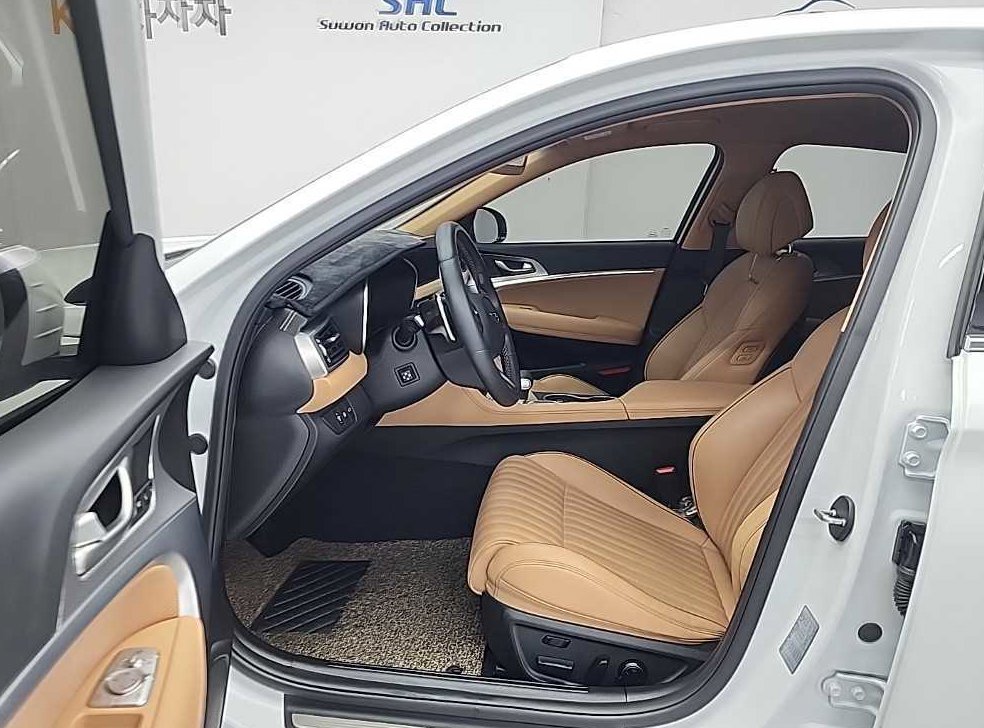 제네시스 G70 가솔린 2.0T 2WD 사진 11