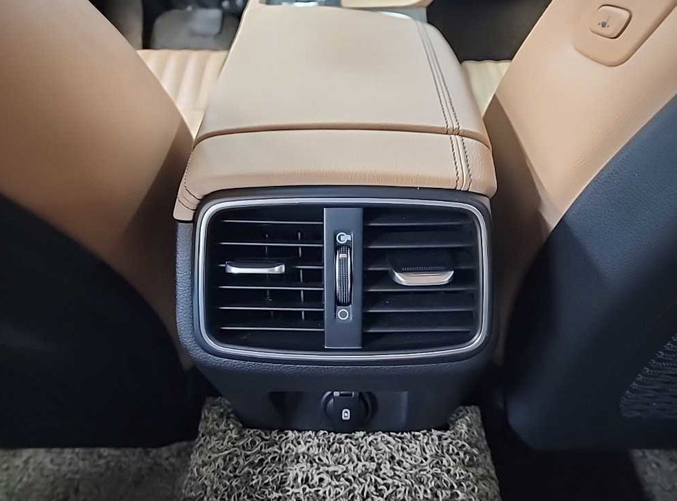 제네시스 G70 가솔린 2.0T 2WD 사진 13