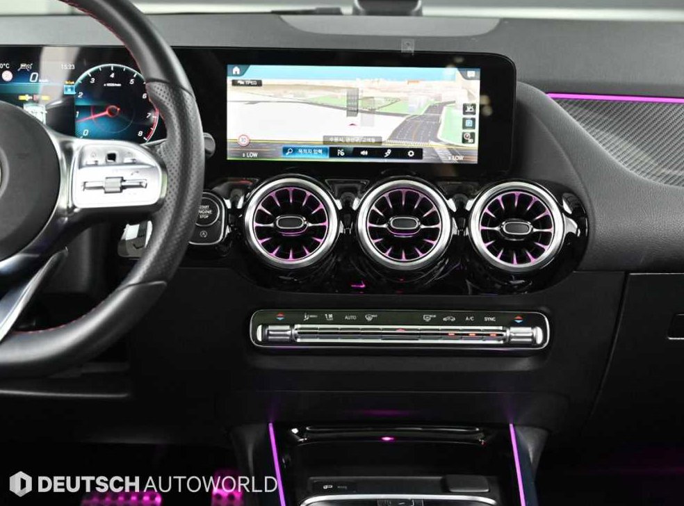 벤츠 GLA 클래스 GLA250 4MATIC 사진 14