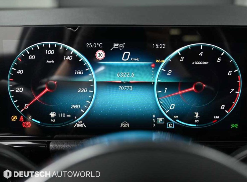 벤츠 GLA 클래스 GLA250 4MATIC 사진 8