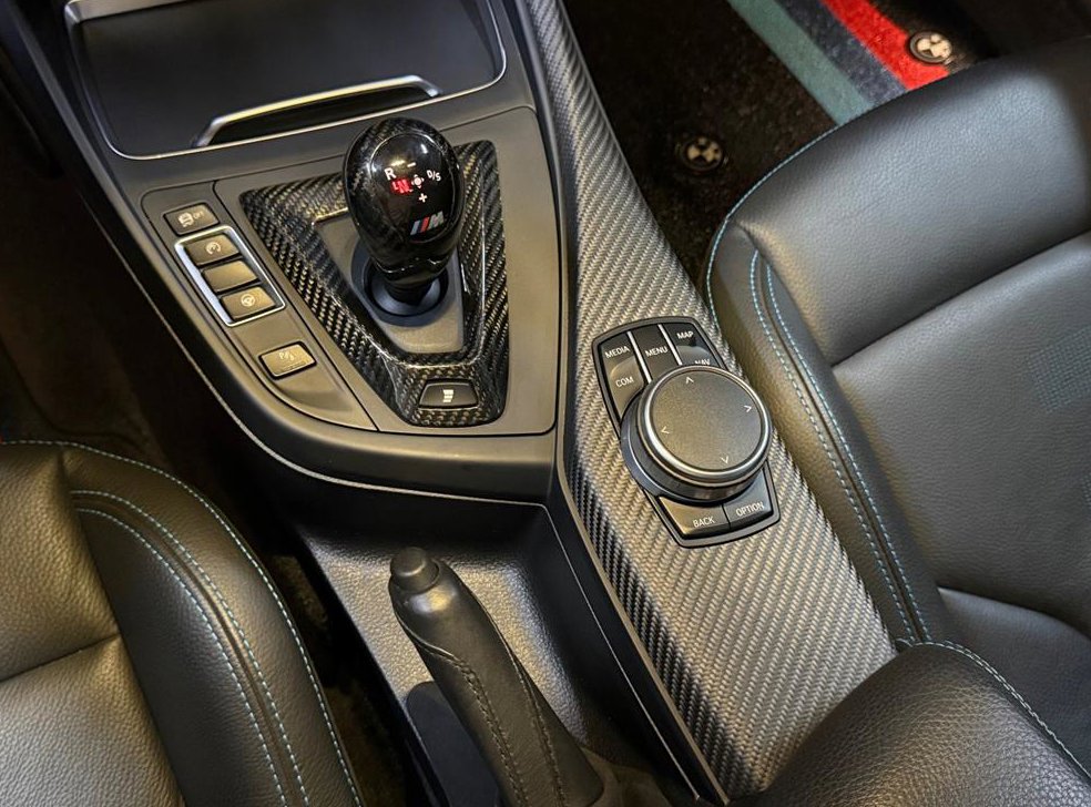 BMW 2시리즈 컴페티션 사진 14