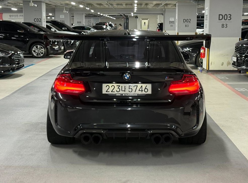 BMW 2시리즈 컴페티션 사진 2