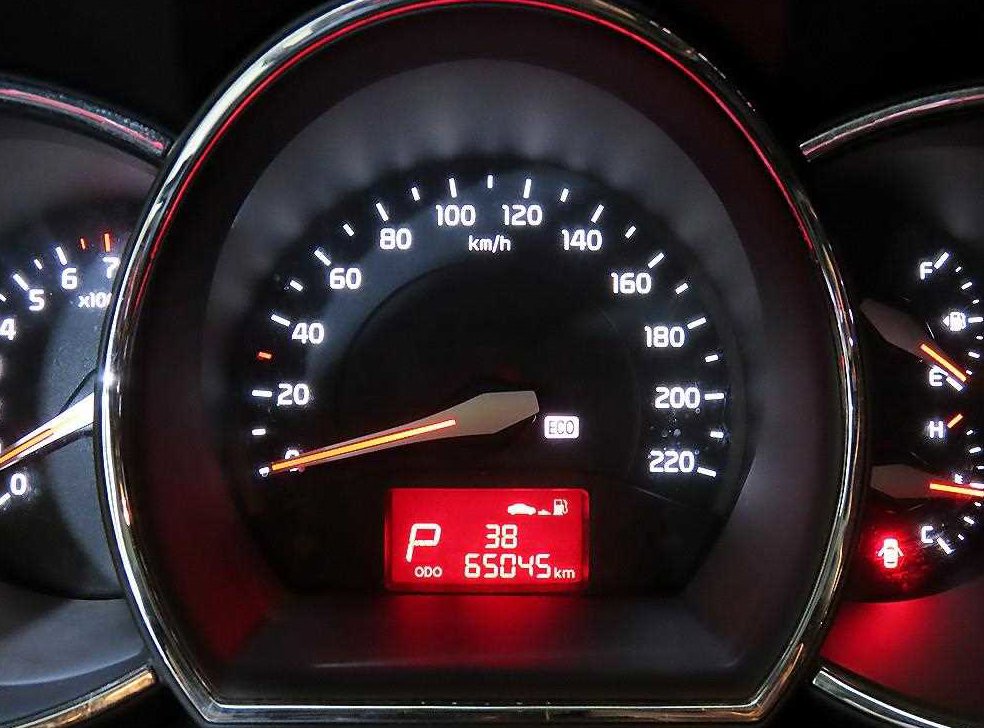 기아 프라이드 4DR 1.4 MPI 트렌디 사진 9