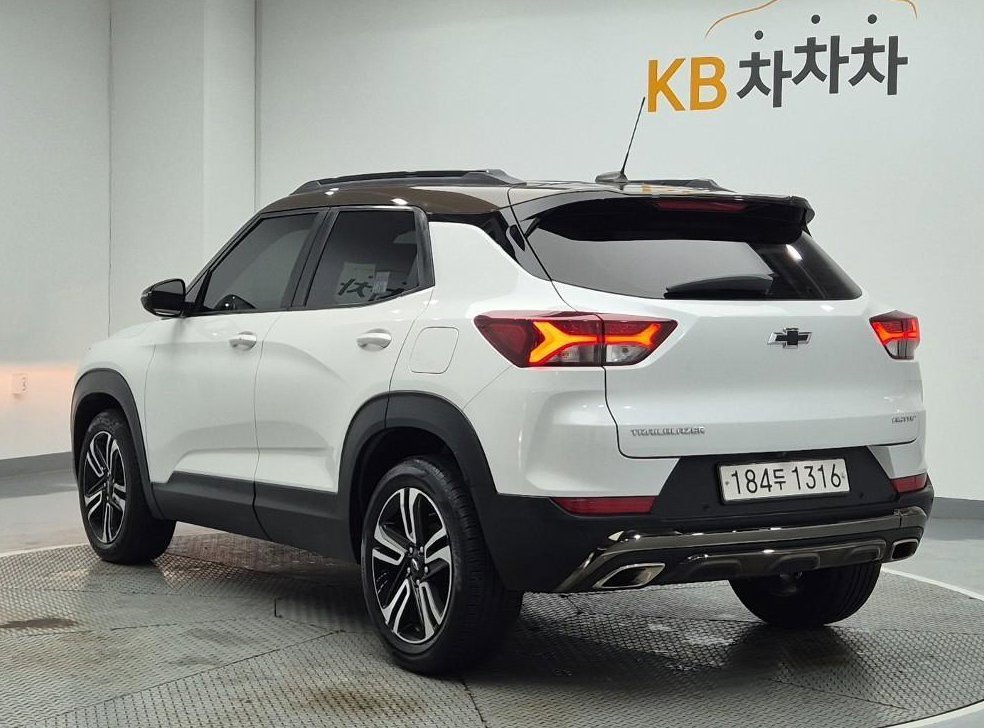 쉐보레 트레일블레이저 2WD 1.3 터보 가솔린 액티브 사진 2