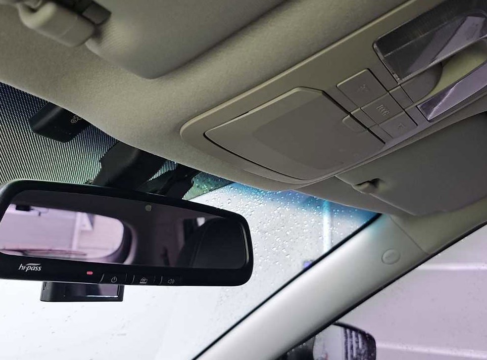 KG모빌리티(쌍용)  티볼리 가솔린 2WD 1.6 VX 사진 17