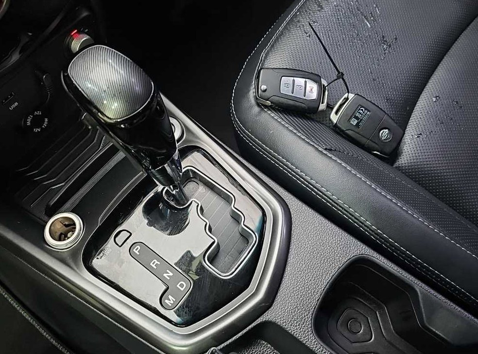 KG모빌리티(쌍용)  티볼리 가솔린 2WD 1.6 VX 사진 8