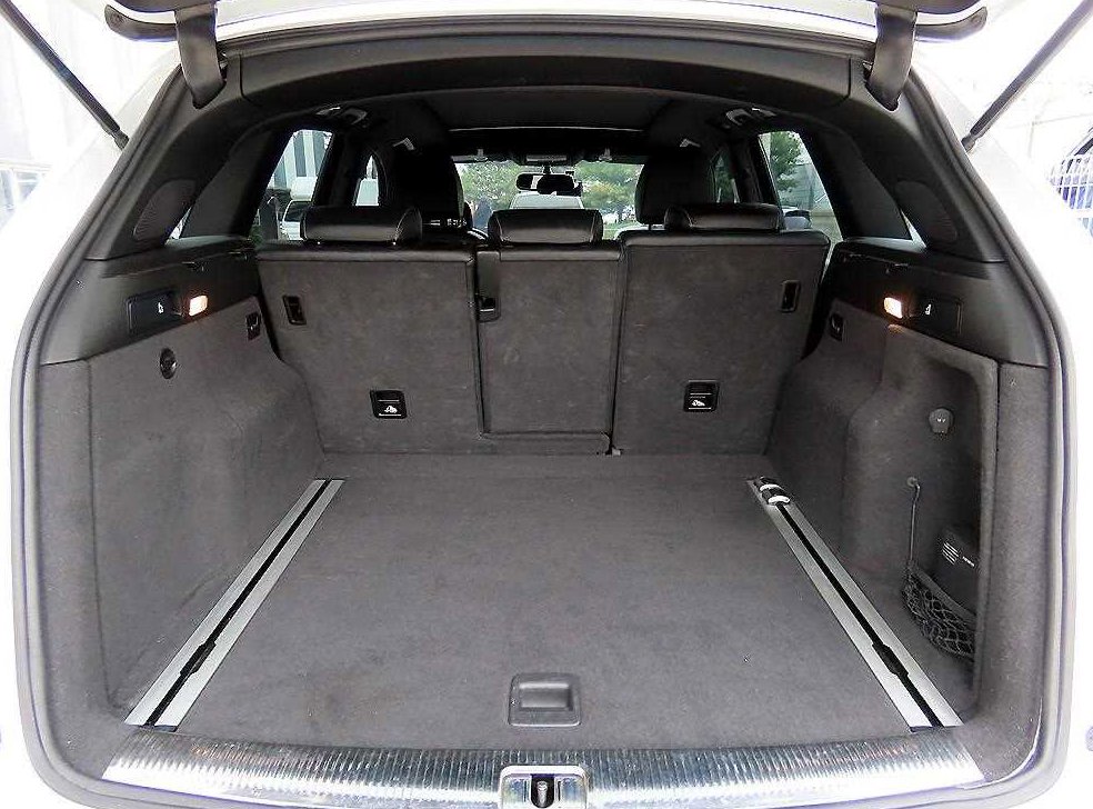 아우디 SQ5 3.0 TDI 콰트로 사진 18