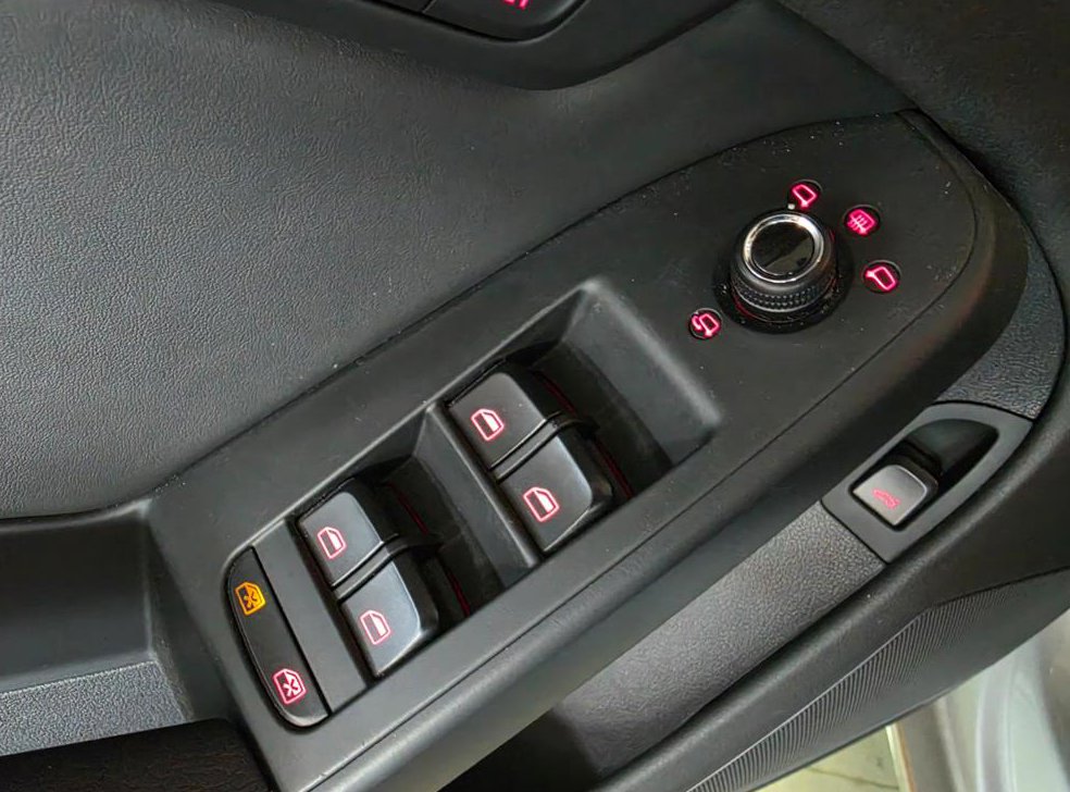 아우디 A4 2.0 TFSI 콰트로 다이나믹 사진 13