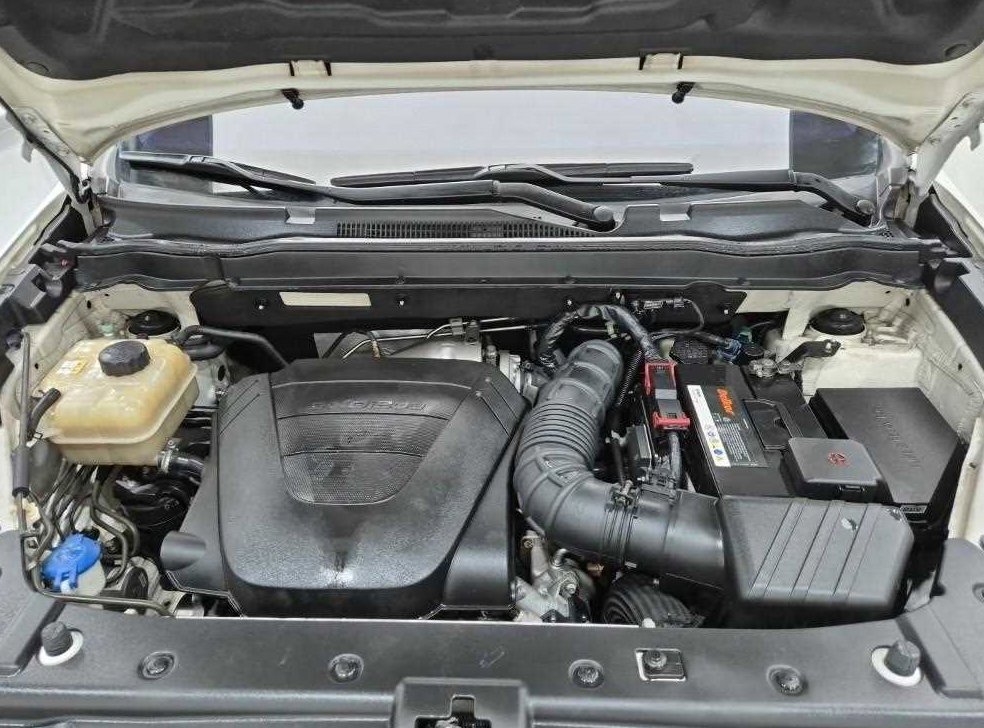 KG모빌리티(쌍용)  코란도 2WD 2.0 RX 사진 5