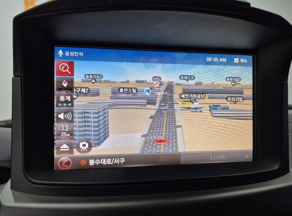 KG모빌리티(쌍용)  코란도 디젤 4WD 어드벤처 60TH 에디션 사진 11