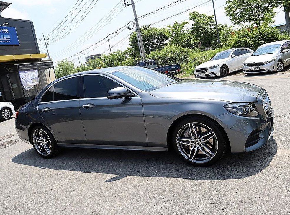 벤츠 E 클래스 E300 AMG LINE 사진 20