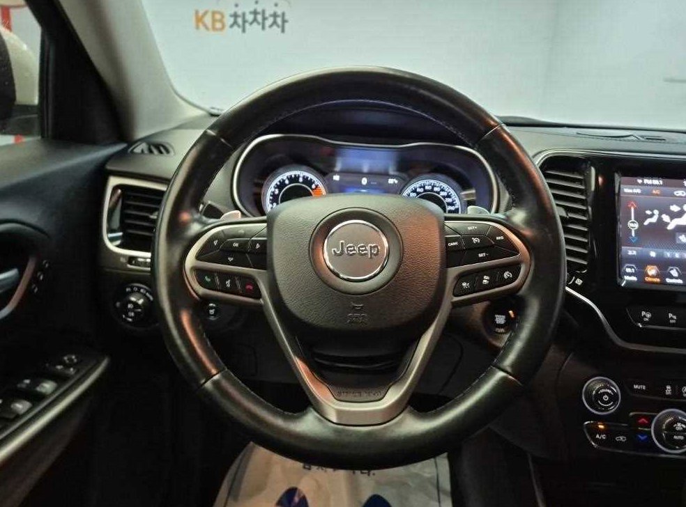 지프 체로키 2.4 리미티드 AWD 사진 9