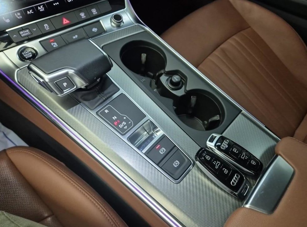 아우디 A6 40 TDI 사진 8