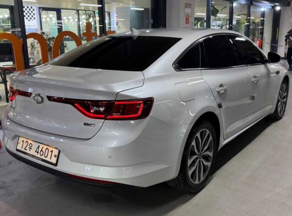 르노코리아(삼성) SM6 가솔린 2.0 GDe 사진 4