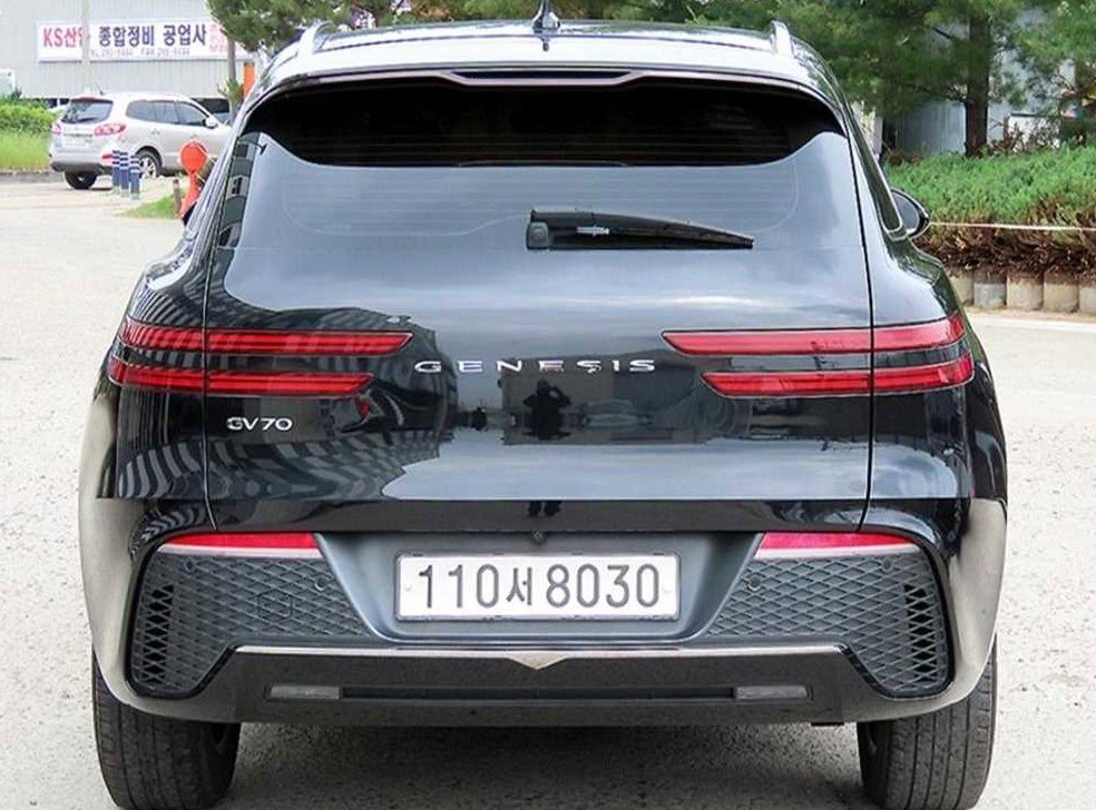 제네시스 GV70 2.2 디젤 2WD 사진 4