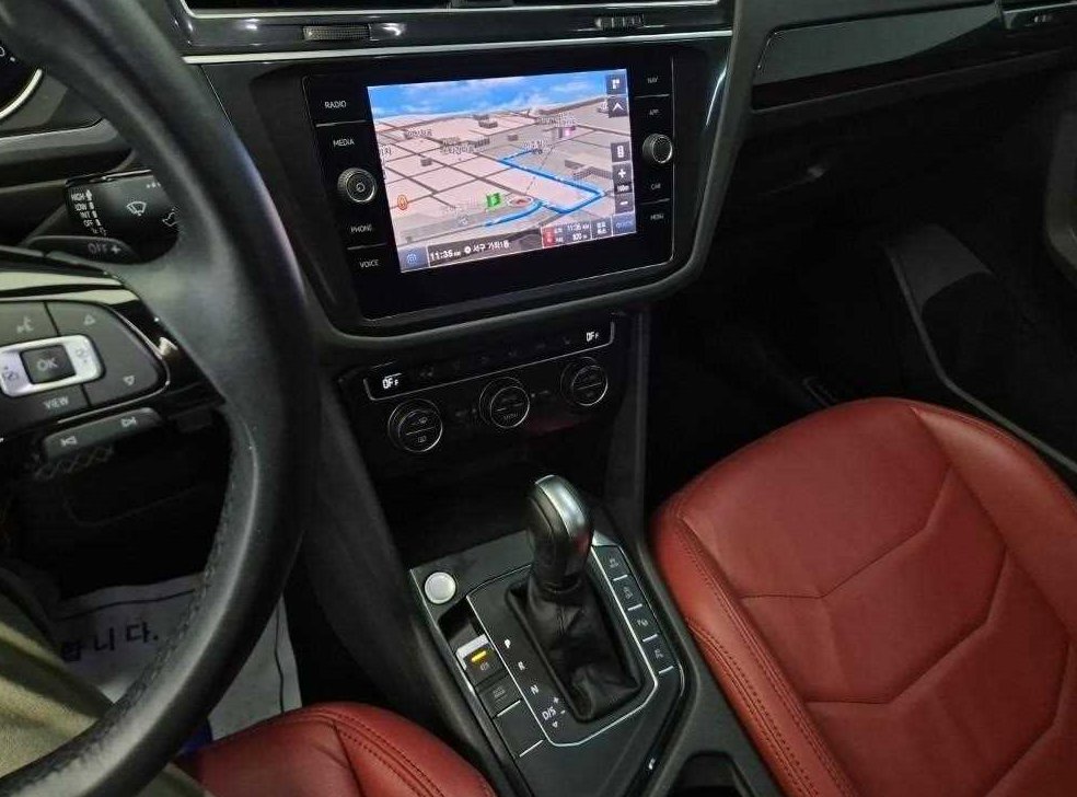 폭스바겐 티구안 2.0 TDI 프레스티지 사진 10
