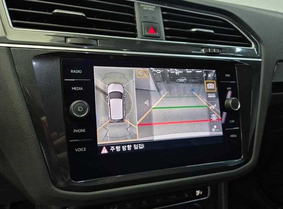 폭스바겐 티구안 2.0 TDI 프레스티지 사진 15