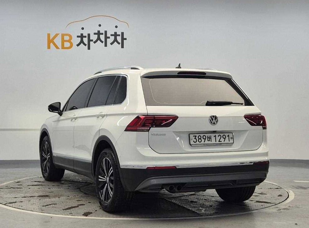 폭스바겐 티구안 2.0 TDI 프레스티지 사진 2