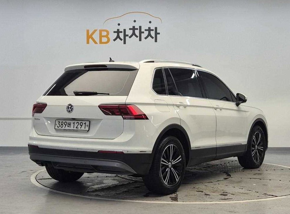 폭스바겐 티구안 2.0 TDI 프레스티지 사진 3
