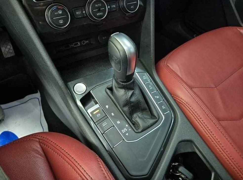 폭스바겐 티구안 2.0 TDI 프레스티지 사진 8
