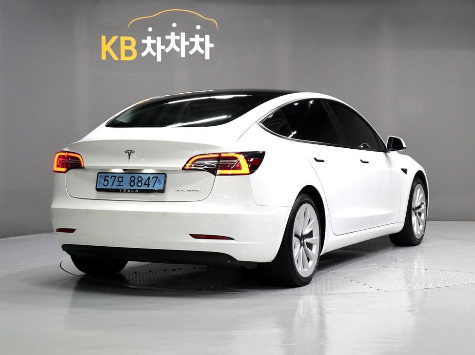 테슬라 모델 3 롱 레인지 사진 3