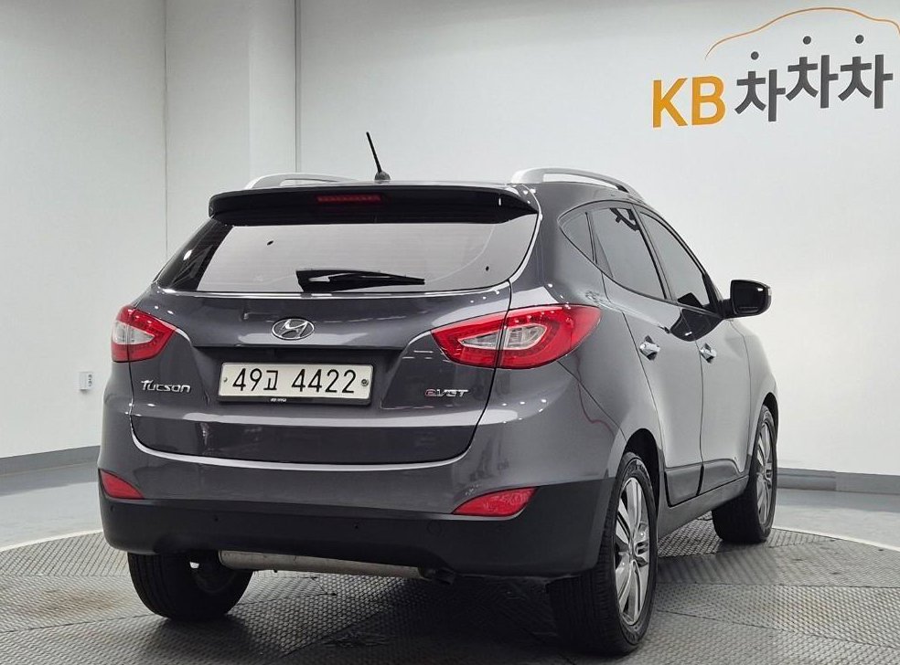 현대 투싼 디젤(E-VGT)2WD 사진 3