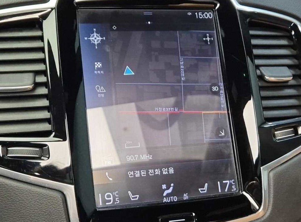 볼보 XC90 2.0 T6 AWD 사진 14