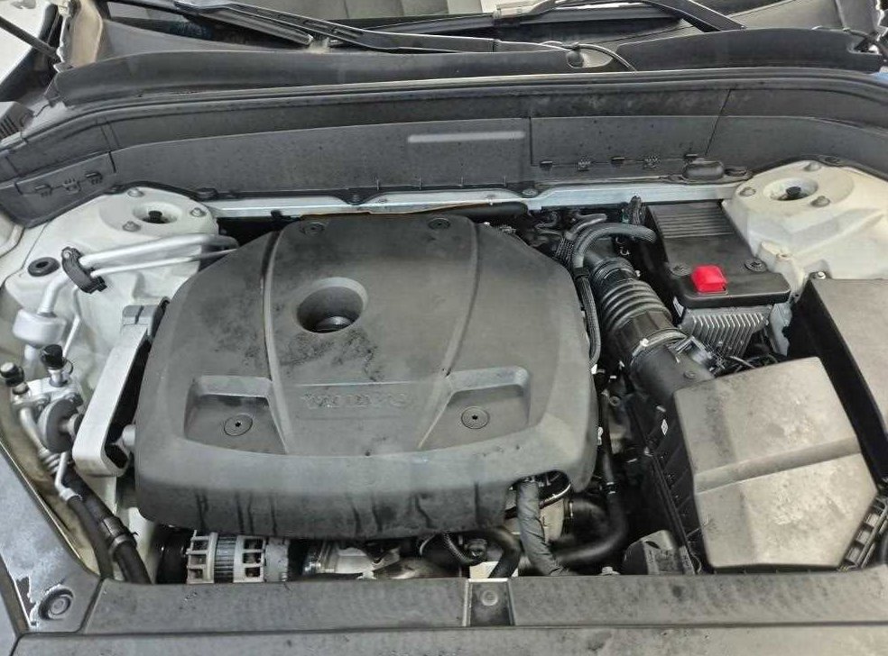 볼보 XC90 2.0 T6 AWD 사진 5