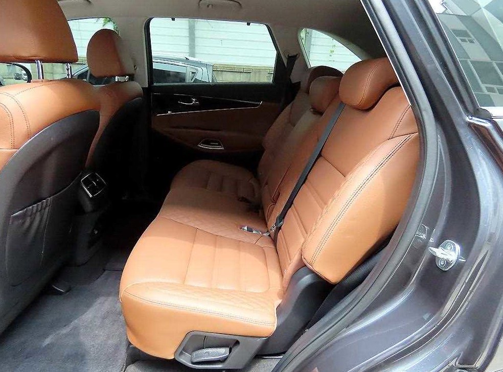 기아 쏘렌토 가솔린 2.0 터보 2WD 사진 6