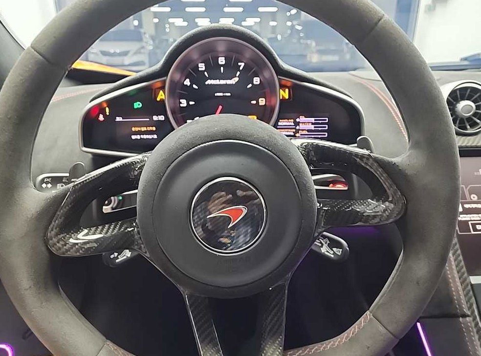 맥라렌 650S 3.8 스파이더 사진 9