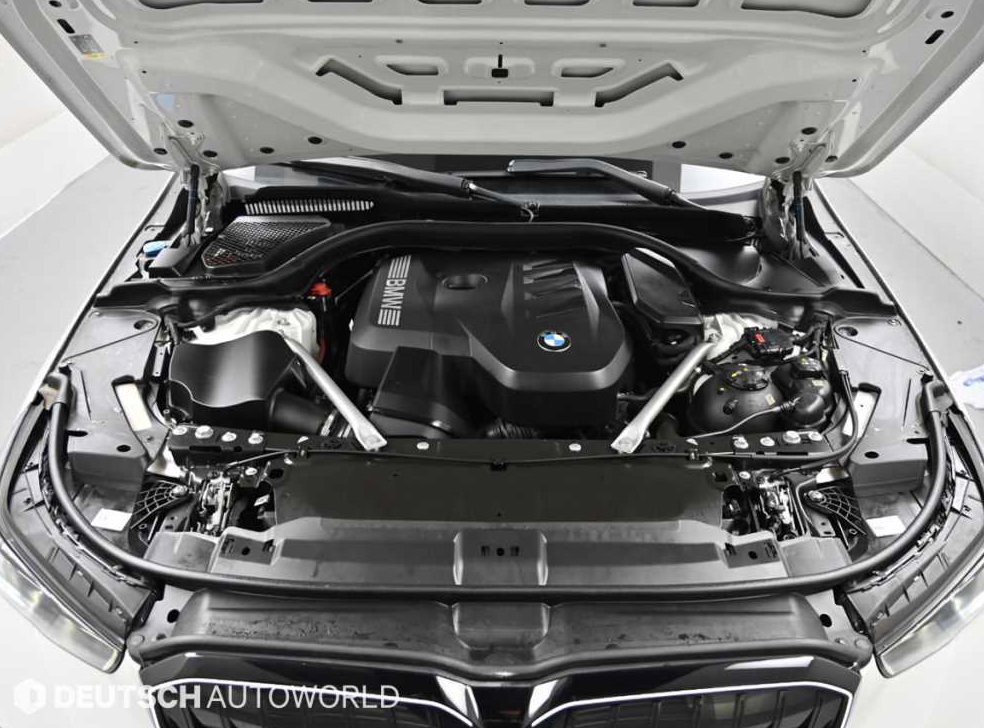 BMW 5시리즈 520i 사진 6