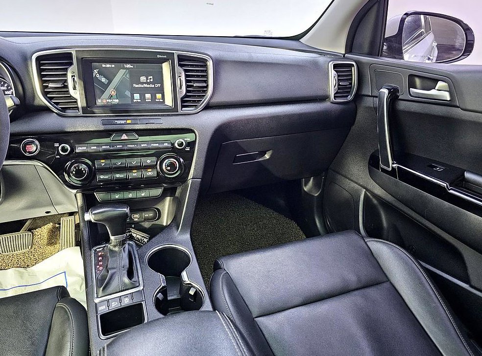 기아 스포티지 디젤 2.0 2WD 프레스티지 사진 10