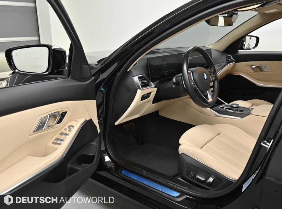BMW 3시리즈 320i 사진 11