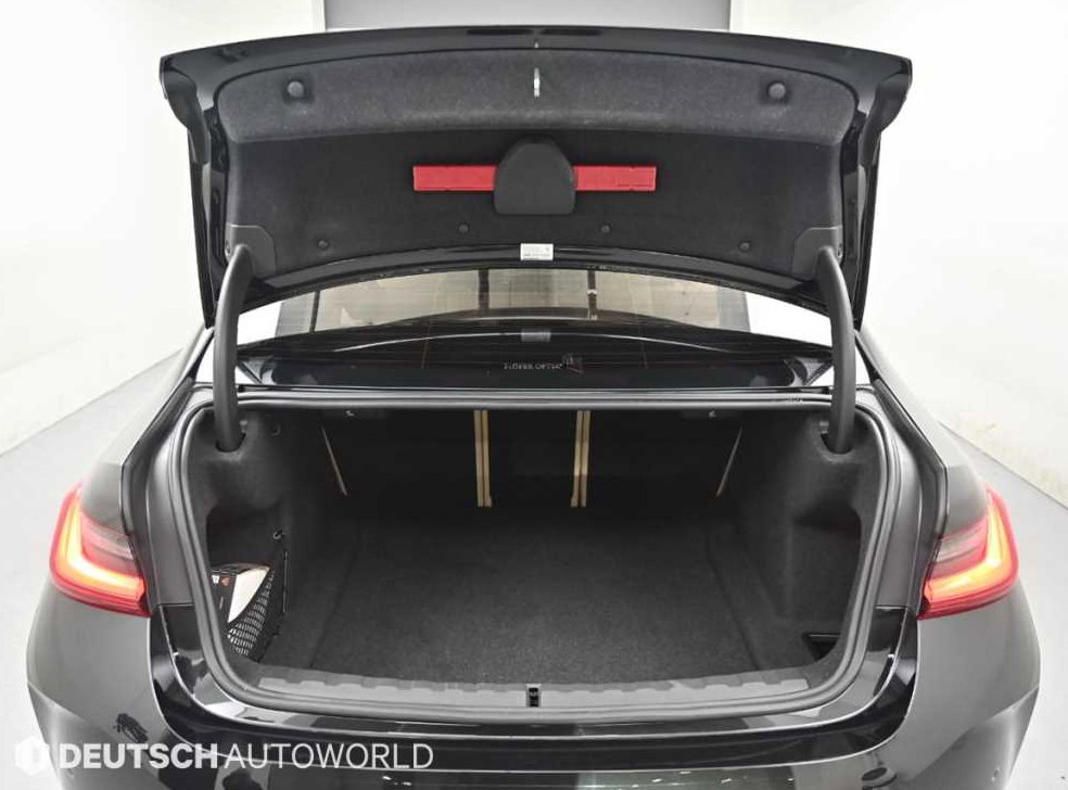 BMW 3시리즈 320i 사진 19