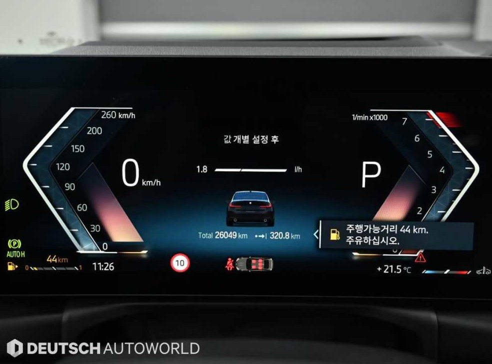 BMW 3시리즈 320i 사진 8