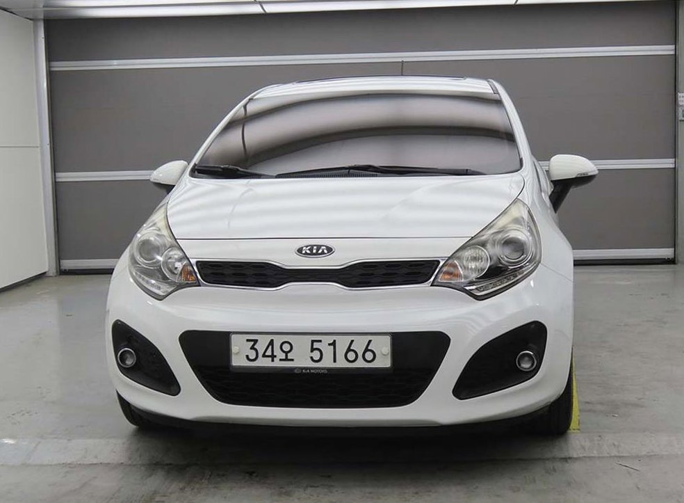 기아 프라이드 5DR 1.6GDI 프레스티지 사진 2