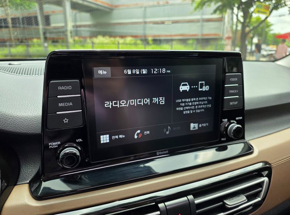 기아 셀토스 가솔린 1.6 터보 4WD 사진 12