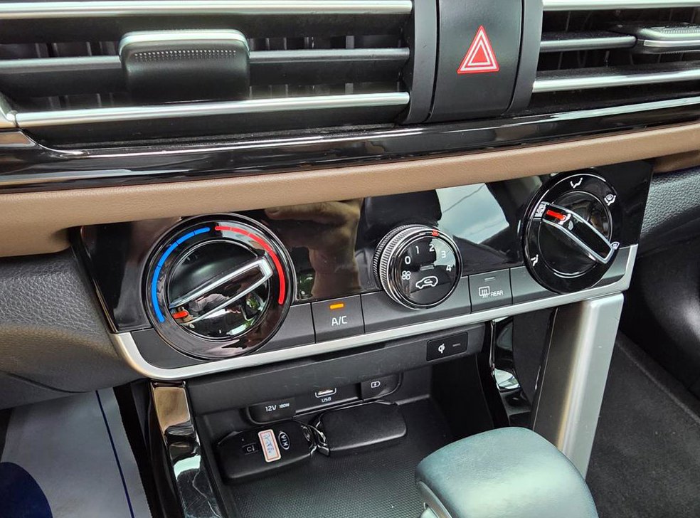 기아 셀토스 가솔린 1.6 터보 4WD 사진 14