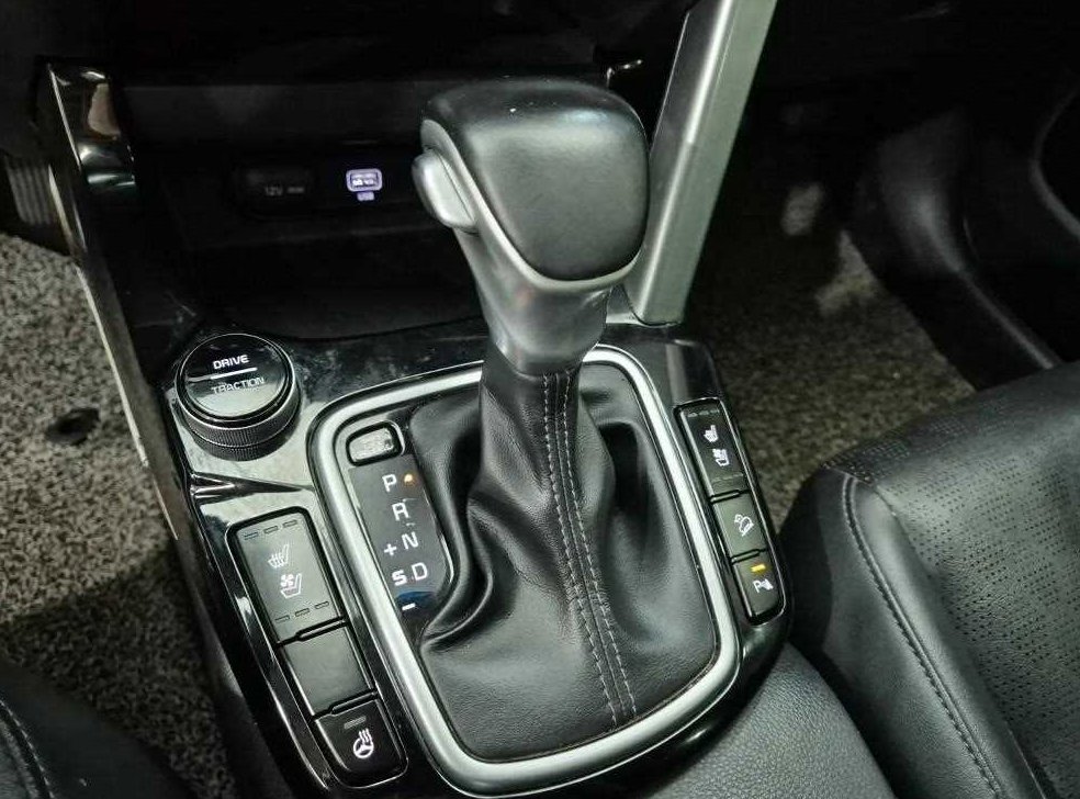 기아 셀토스 디젤 1.6 2WD 사진 8