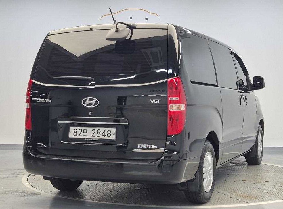 현대 스타렉스 2WD 밴 3인승 사진 3