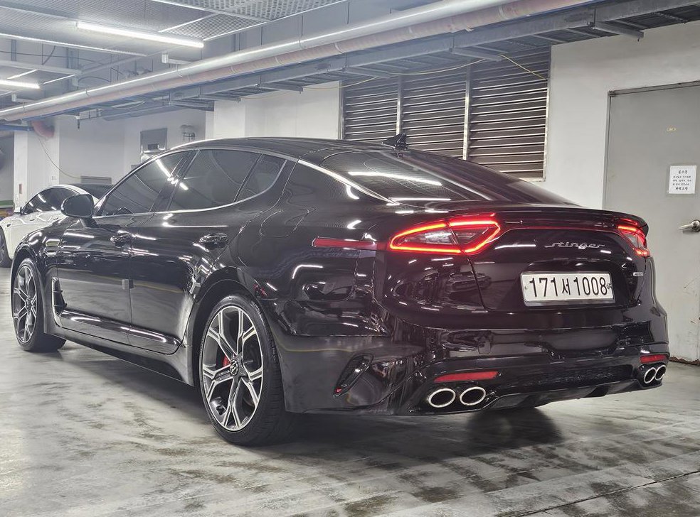 기아 스팅어 가솔린 2.0 터보 AWD 사진 3