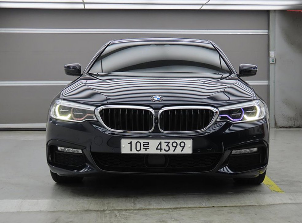 BMW 5시리즈 520d xDrive M 스포츠 플러스 사진 2