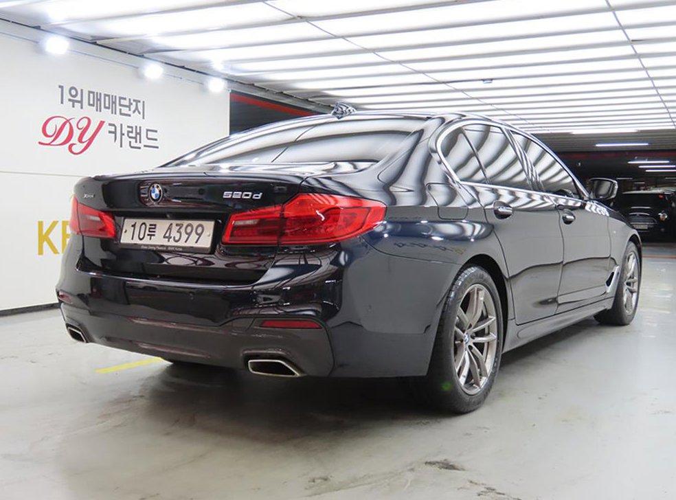 BMW 5시리즈 520d xDrive M 스포츠 플러스 사진 4