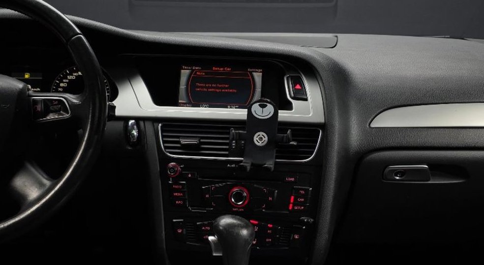아우디 A4 2.0 TDI 사진 12