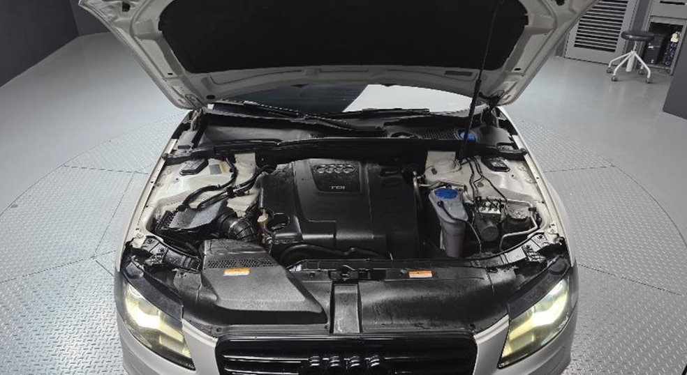 아우디 A4 2.0 TDI 사진 6
